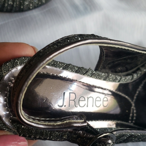 J.Reneé Batista Sophisticated Silver Slingback Heels with Textured Design,New - Picture 7 of 8